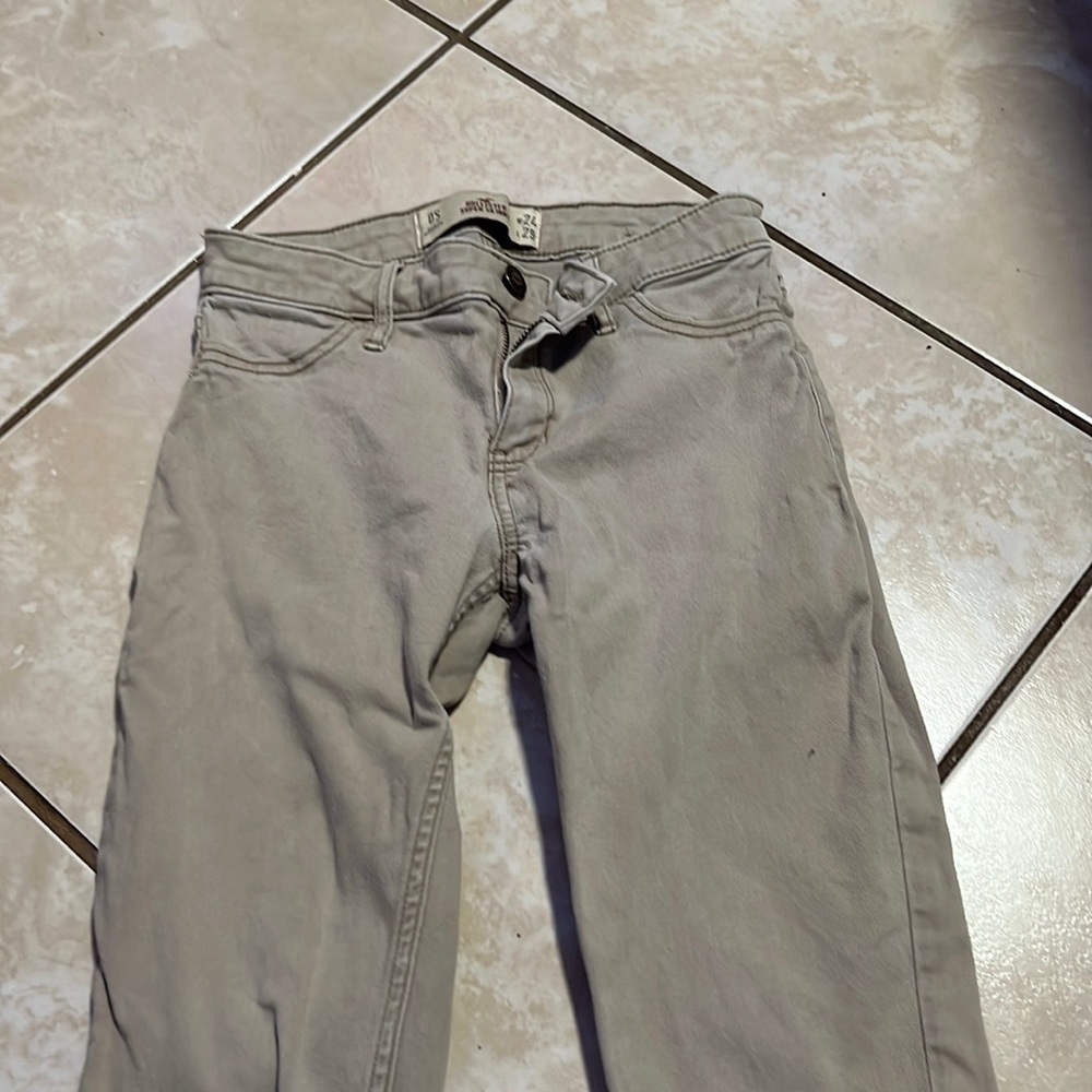 Hollister Khaki Skinny jeans